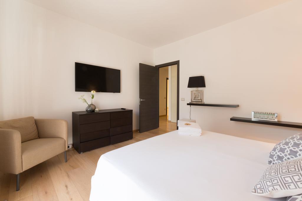 Design & Luxury Apartment Верона Экстерьер фото
